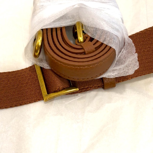 Etienne Aigner Leather Bag. - Picture 3 of 7